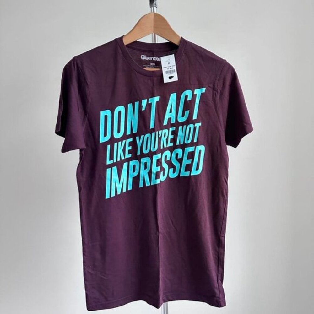 NWT Bluenotes Tee, Burgundy/Light Blue, Size M